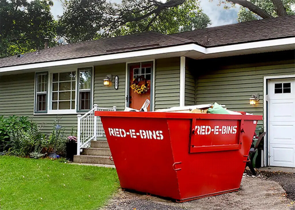 Compact dumpster rental in Bristol VA for townhome cleanouts
